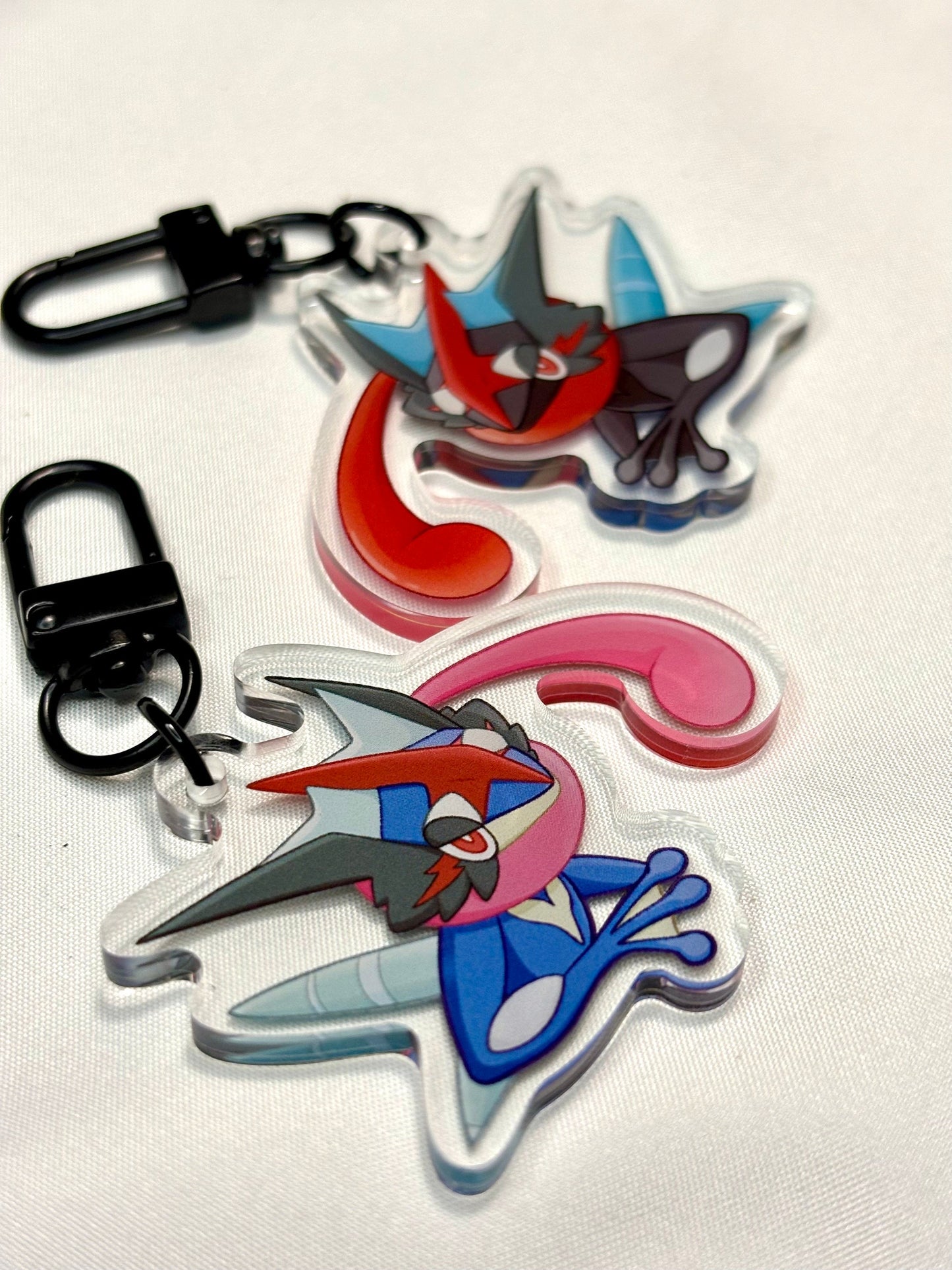 Greninja | 2" Double-sided Peeking Charm Series