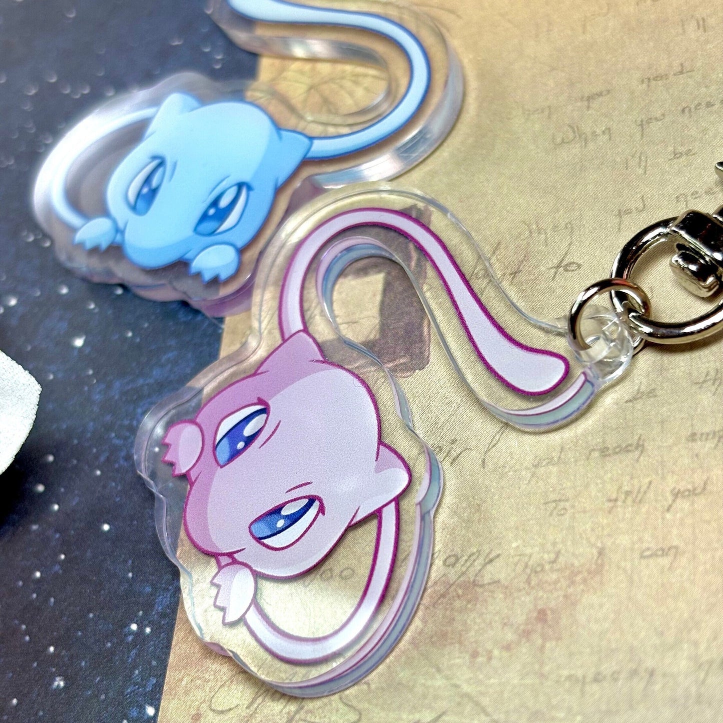 Mew | 2" Double-sided Peeking Charm Series