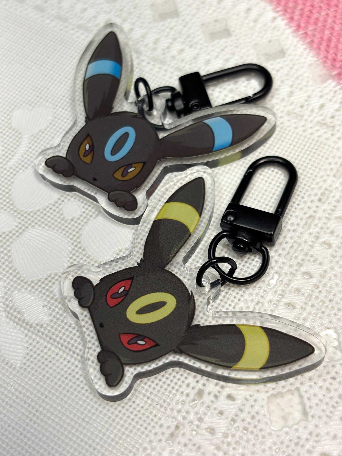 Peeking Double-sided Acrylic Keychain | Shiny Vee Fanart Video Game Charms