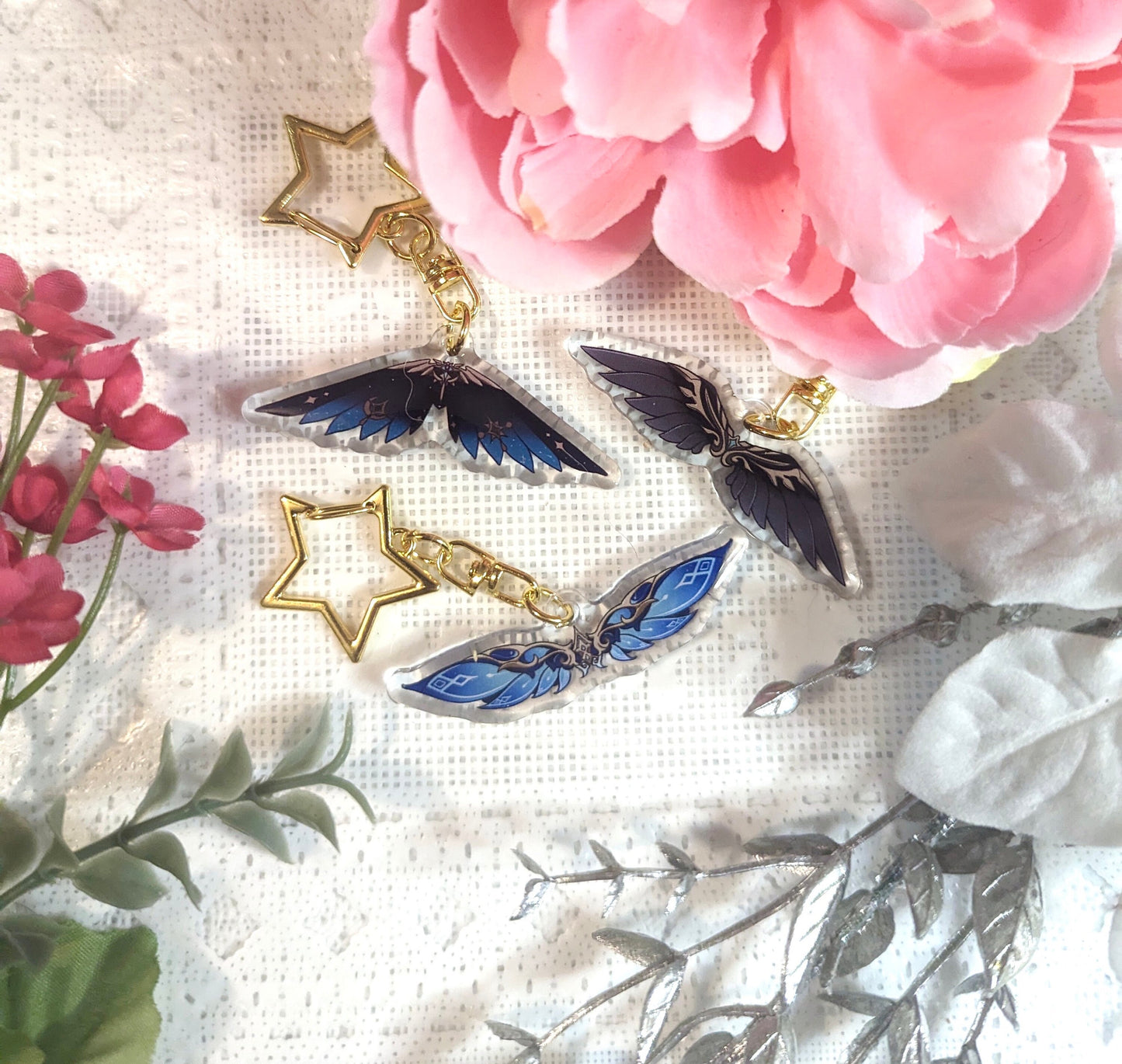 Wind Glider Genshin Impact Keychain: 2" Epoxy Charm with Gold Star Clasp