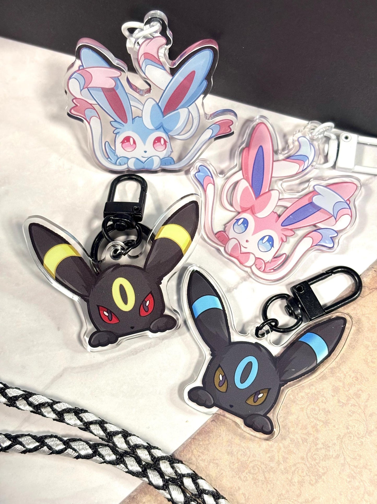Double-sided Shiny Peeking Vees Acrylic Keychain | Fanart Gifts