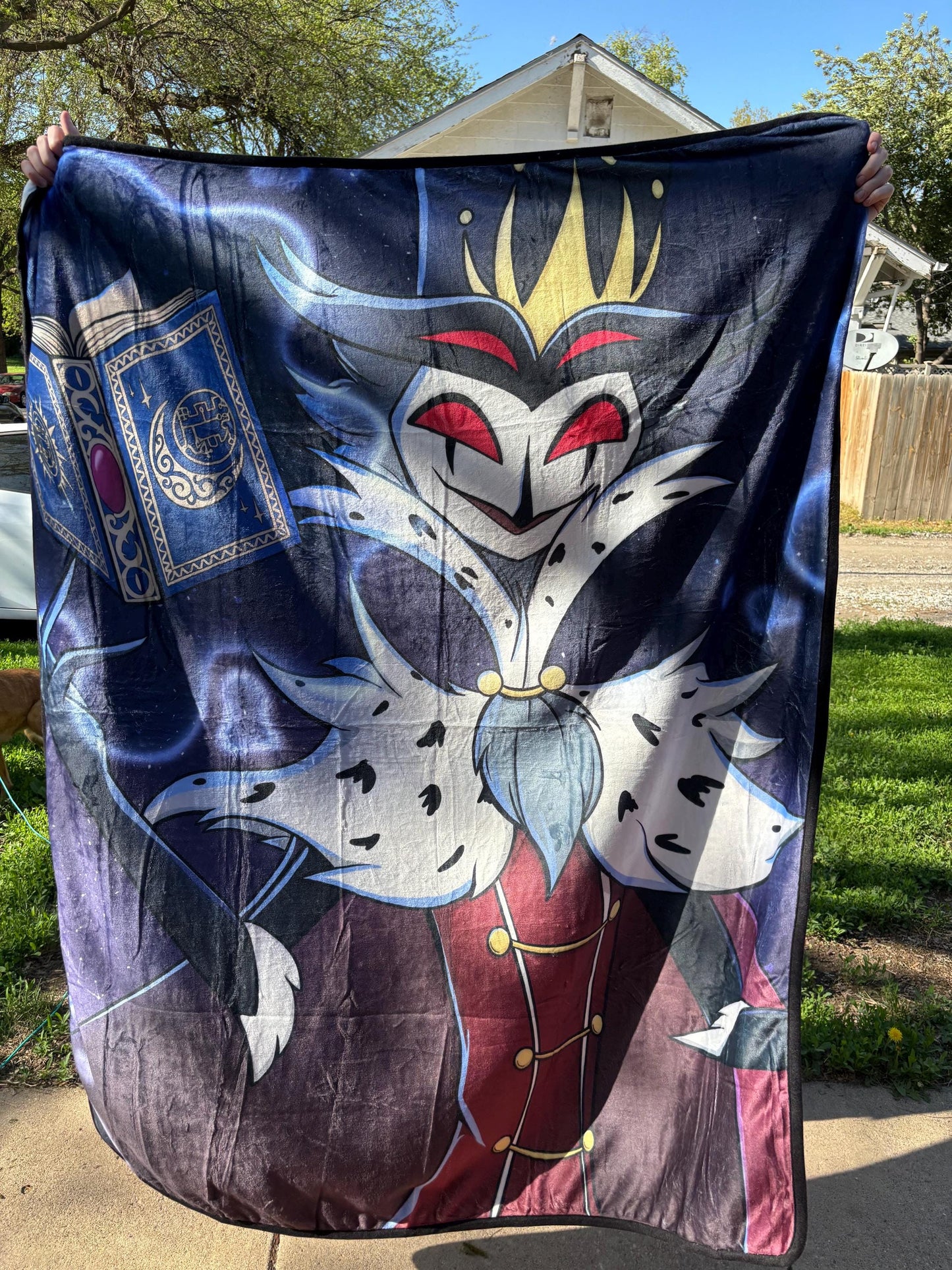 Stolas Plush Throw Blanket: Ultra Soft Fanmade Creation