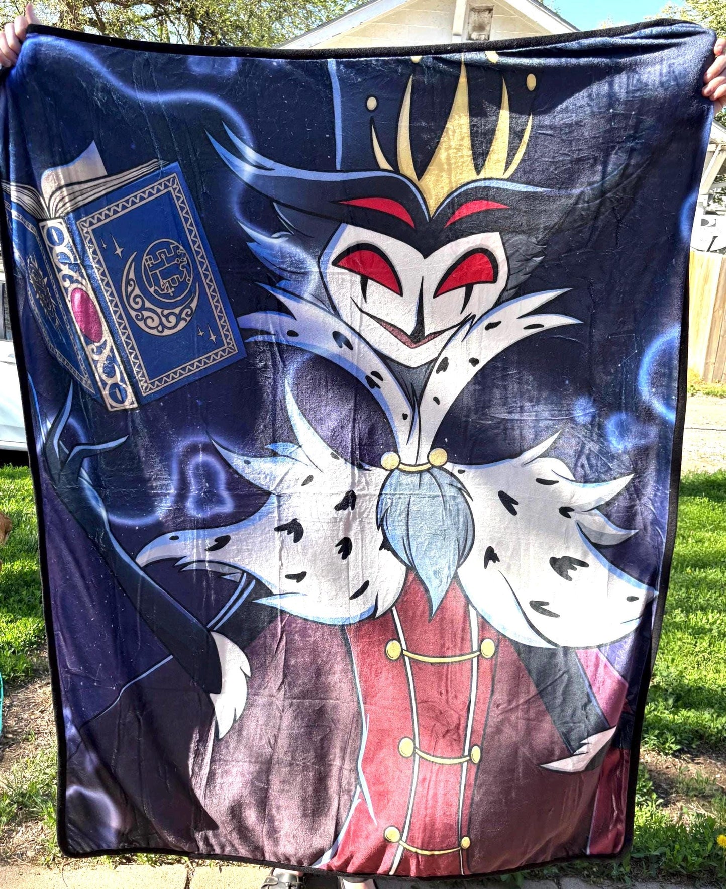 Stolas Plush Throw Blanket: Ultra Soft Fanmade Creation